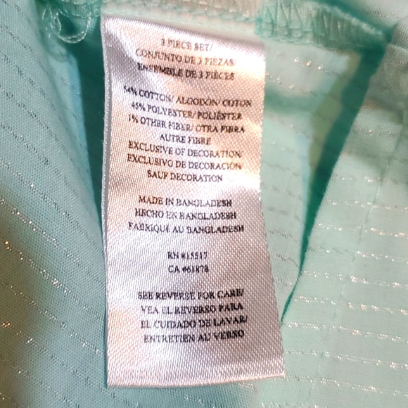 Nanette Lepore/Carters Spring Bundle: Mint Sleeveless Top and Bunny Long Sleeve - Picture 10 of 11